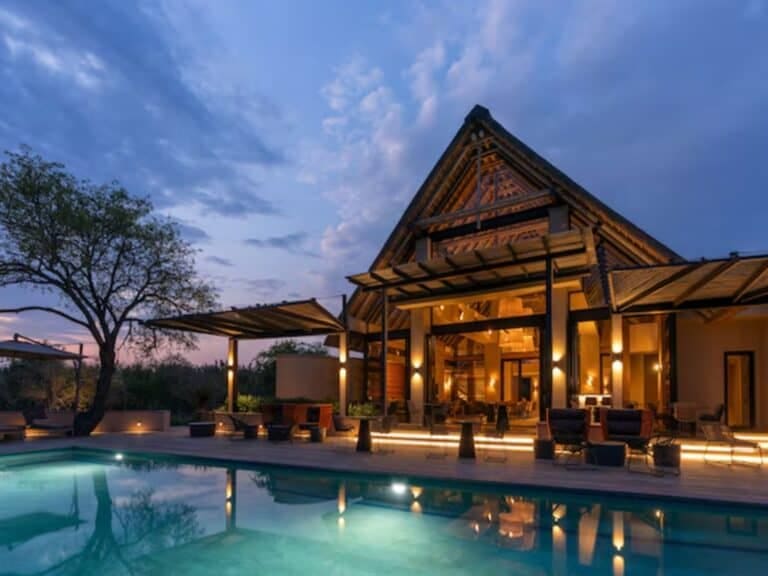 Radisson Safari Hotel 营地实景