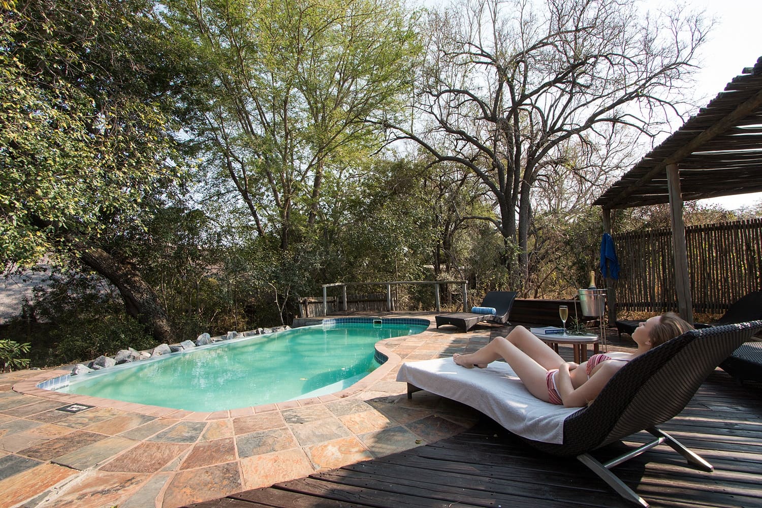 Rhino Post Safari Lodge 营地实景