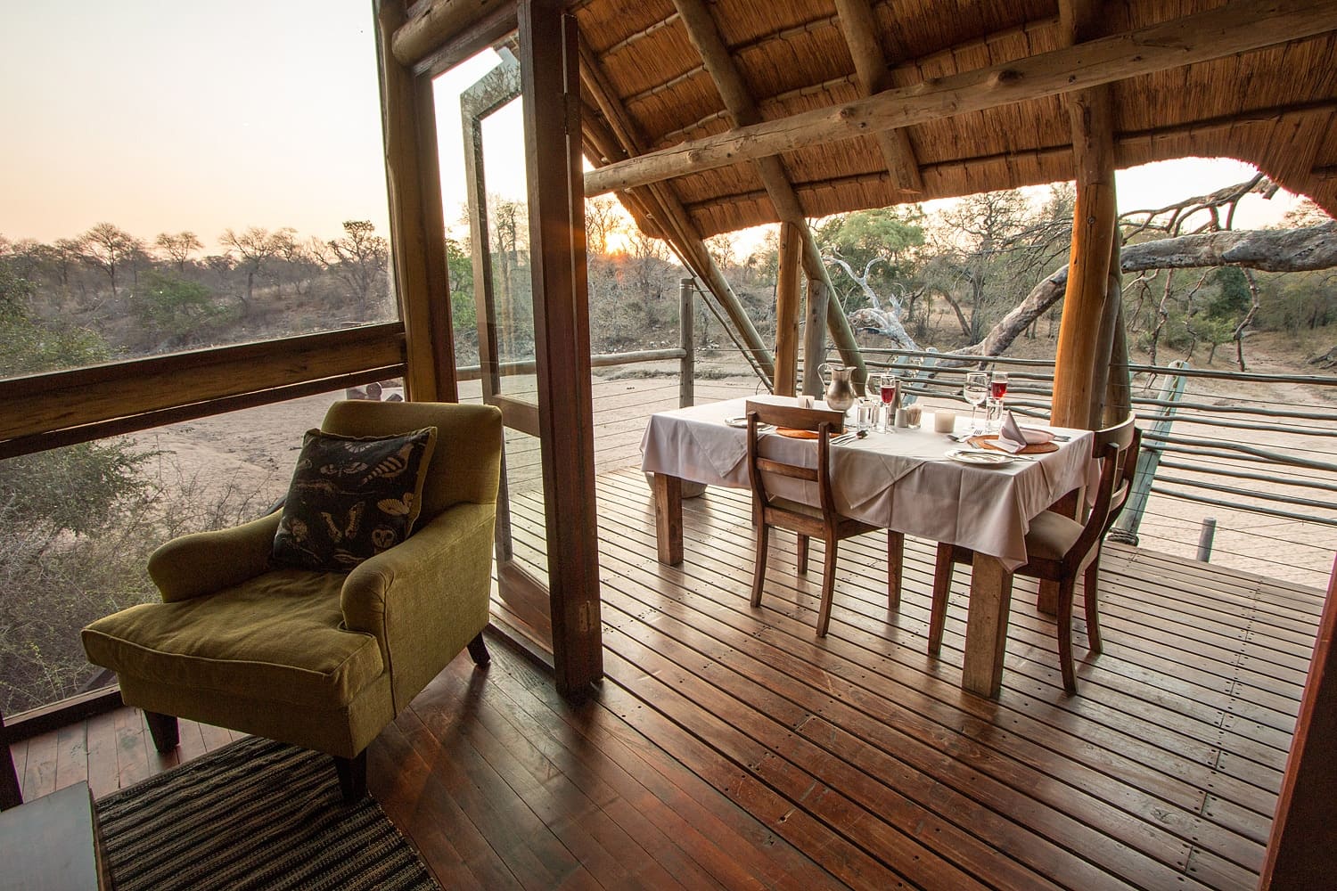 Rhino Post Safari Lodge 营地实景